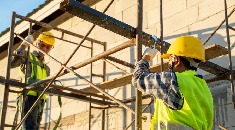 Professional fairlawn roofing services in Blythedale, MO